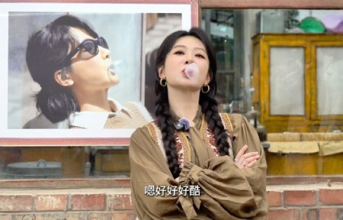 杨紫在青海德令哈重返拍摄地的过程中有哪些感人细节？