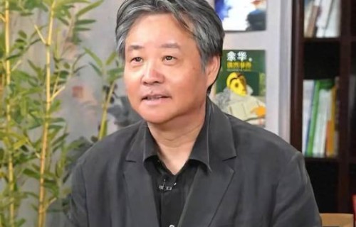 余华说“草台是最好的班子” 张雪机车：把草台变领奖台