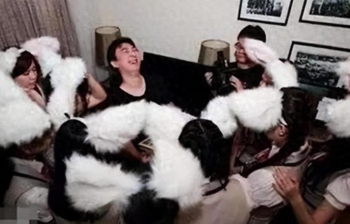 陪玩陪睡仅冰山一角，继迪丽热巴事件后，圈内人再揭内娱阴暗面 