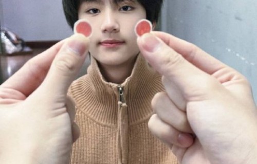 TF家族成员小官能轻松抱起李煜东，是因为他们平常关系很好吗？