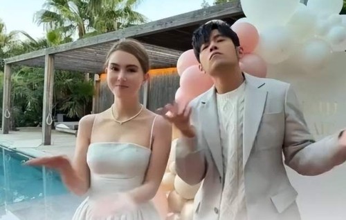 为新专辑拼了，周杰伦憋了十年的求婚视频将曝光？公费秀恩爱封神