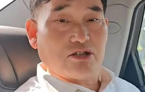 大衣哥五月份商演已无档期！宣布不再加场，大方分享人气火爆秘诀