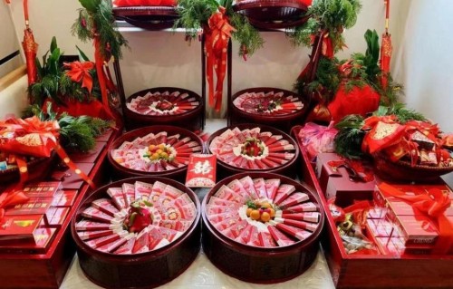 儿子娶妻，亲家张口就要30万彩礼！通透父母的3招高情商化解法