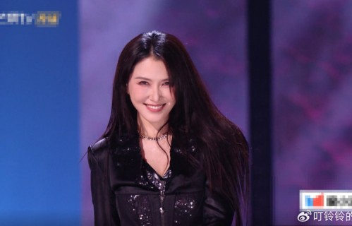 徐洁儿《乘风2026》初舞台，姐姐唱跳全开麦有多惊艳？|徐洁儿张韶涵|乘风破浪|姐姐舞台|张韶涵|王俊凯