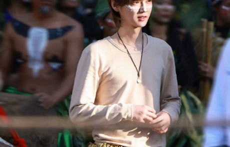 范志毅卡点“420”为鹿晗庆生，“五哈”老友互动再上热搜