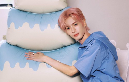 欢娱影视演员弭金生日写真释出