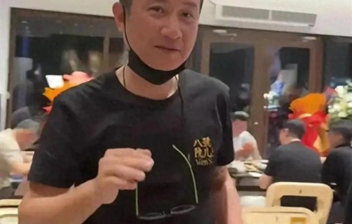 文章面馆爆火却选择周一闭店遭吐槽，网友：被周一伤太深了