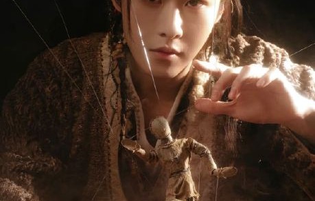 网友和行业是如何评价田嘉瑞这次“拒绝出片ooc”行为的？|月鳞绮纪|田嘉瑞寄灵|寄灵|田嘉瑞敬业|流量