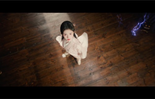 鞠婧祎更换露芜衣新头像|手办