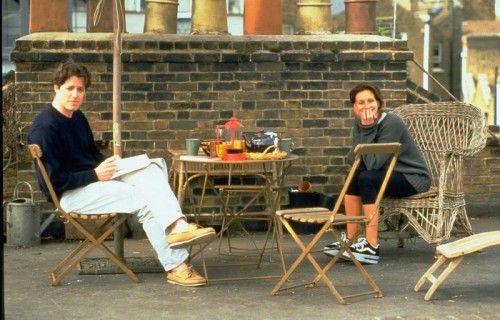 《诺丁山》上映27周年，朱莉娅·罗伯茨与休·格兰特片场照曝光|影片