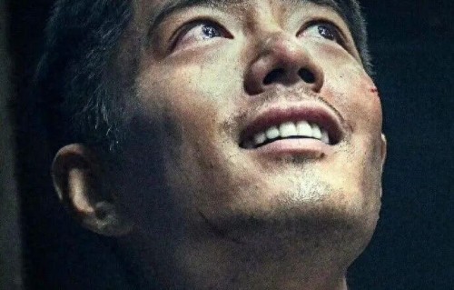 《得闲谨制》撕开抗战新维度:肖战演活小人物血性,票房“倒挂”也挡不住口碑上头