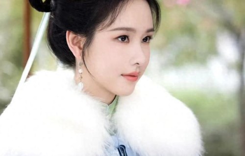 《雁回时》后陈都灵又一古装逆袭剧将至，2搭导演杨龙男主周翊然