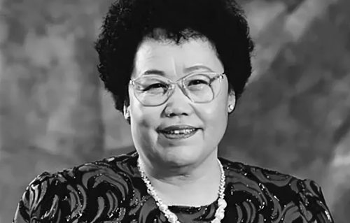女首富陈丽华离世，被曝生前已分好遗产，迟重瑞放弃生育获百亿