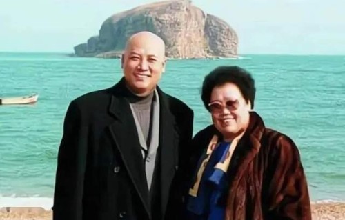 迟重瑞36年“唐僧式婚姻”：一生无子女，三条铁规