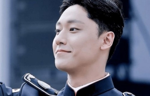 李到晛今天退伍，21个月后，与林智妍重聚|破墓|黑暗荣耀|服役|入伍|电视剧
