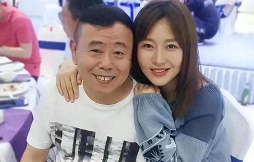 潘阳嫁入豪门13年，却带着孩子常年独守娘家，父亲潘长江后悔吗？
