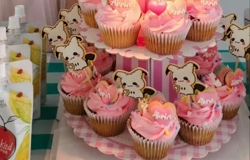 金钟大妻子晒女儿庆生照