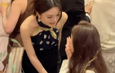 刘诗诗赵今麦郭晓婷VOGUE同框！仙剑回忆杀与新生代花旦的惊艳碰撞|山谷|艺人|话题|合影|晚宴