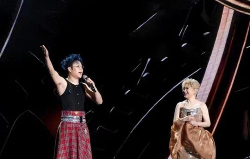 瞒不住了，小沈阳10天进了2次急诊，沈春阳一句话透露心酸