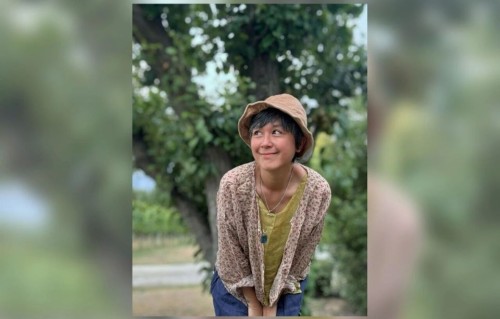 TVB前花旦突贴同性亲密照，公开喊“老婆”，曾发长文真情告白