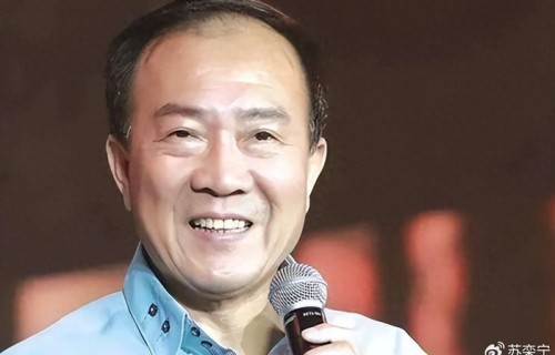 侯耀文离世18年，被侄儿昔日小20岁娇妻，撬走多年后如今怎样|戴志诚|刘欢|离婚|袁茵|相声