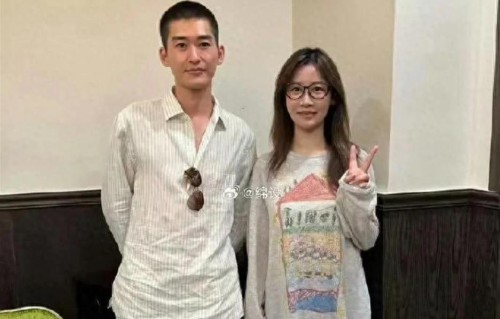 张翰在上海逛街吃饭被偶遇，他减肥了，剪了寸头，没有油腻感了