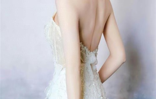 孔雪儿，白色纱裙系列写真，如仙子在人间！太美了吧！