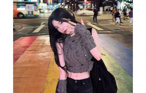 异国追梦路：韩国啦啦队女神赵娟周在台湾的人气逆袭之路 