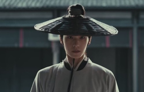 正午阳光再出精品！孙俪携手秦海璐冯绍峰，《原地逃离》熬夜也得追