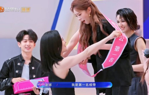 人气断层第一却总在成全别人,《乘风2026》张月的温柔懂事,让自己步步被动
