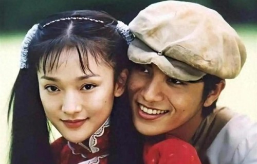 终于瞒不住了！周迅王骁的真实关系曝光，与陈坤领证传闻真相大白
