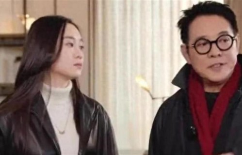 原来李连杰有两个女儿，两个小棉袄都好漂亮啊！太幸福了！ ​​​