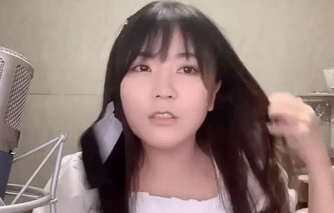 不违规？一条小团团“双平台直播”引争议！