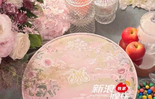 奚梦瑶何猷君将于6月1日在法国举行婚礼，预计9月之后在中国澳门举办答谢礼