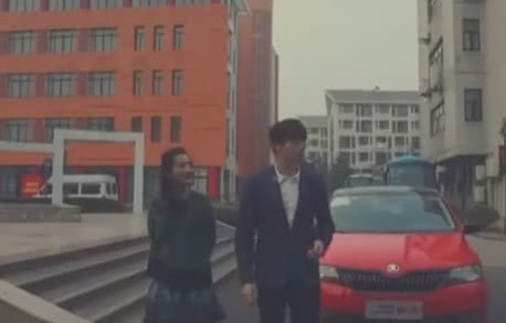 我们相爱吧，魏大勋李沁这对小情侣，在一起太甜蜜