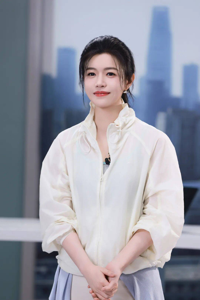 图源陈妍希工作室官方微博