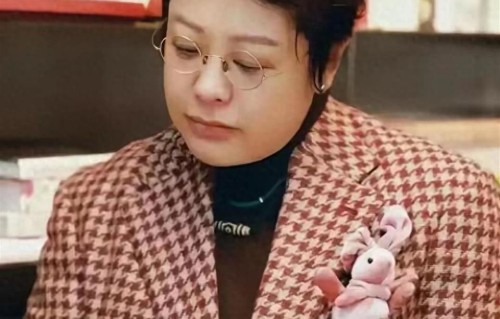 韩红变化太大了！打扮得真好看，美得我都差点没认出来​​​​