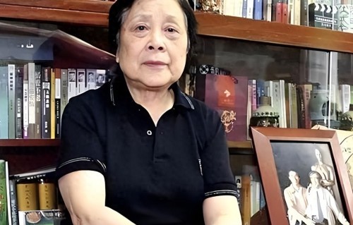 徐大雯：嫁给谢晋是她“最错误”的决定，4个孩子3个傻，一生悲苦 