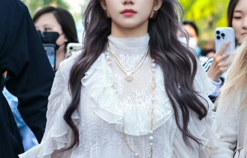 孟美岐出道十年展现自信魅力|岁月|沉淀|真心