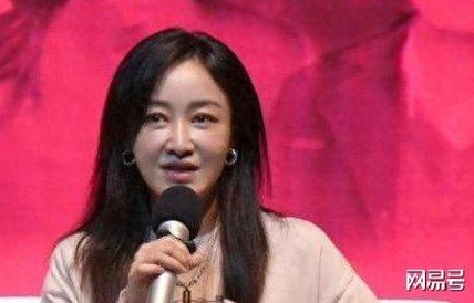 央视最清纯赵子琪，一抹清辉，惊艳了时光