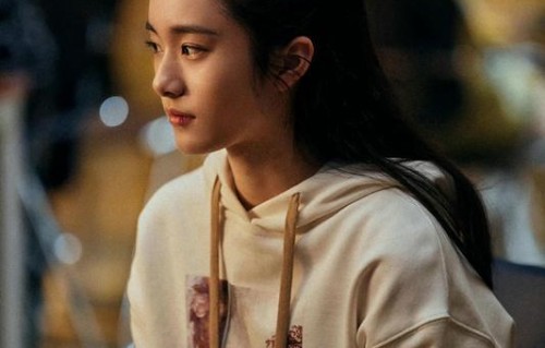 范诗然《重生之门》开播  “白月光”林芷悦今日上线