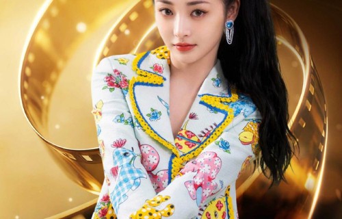 以成长证潜力！卢昱晓凭《轧戏》演技逆袭，锁定斑彩螺潜力奖热门席位|新时代国际电视节|赛道|民国|人生|新生代