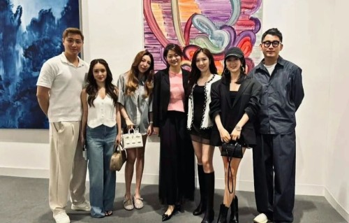 TVB上位小花富二代男友罕见曝光，住千万豪宅，低调恋爱有望结婚