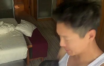 离婚六年爱未缺席！小酒窝在爸爸面前秒变撒娇娃