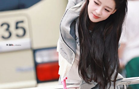 孙怡团在《乘风2026》二公舞台表演了什么曲目？|江语晨|叶一茜|亲亲|范玮琪|歌词