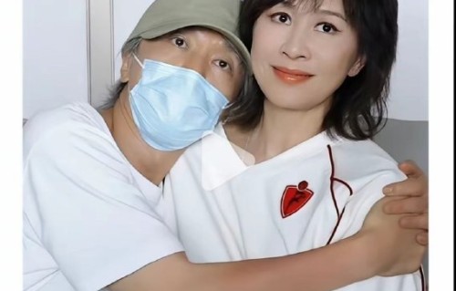 刘嘉玲在《功夫女足》中饰演什么角色？