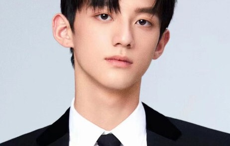 赖伟明 _ 百科|致1999年的自己|腾讯视频星光大赏|凌霄|大梦归离|当我飞奔向你