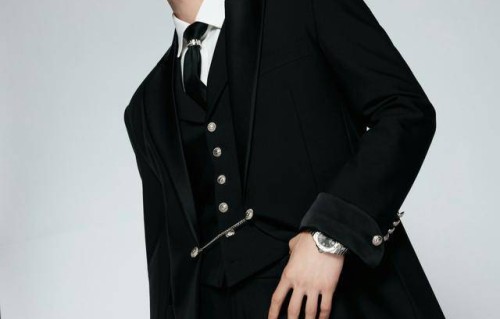 张凌赫说外界建议会听但不会被左右