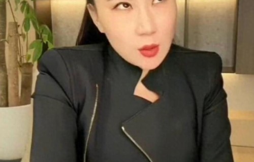 谢贤离世小49岁前女友悼念，感慨八年前分手成永别，仍没放下对方