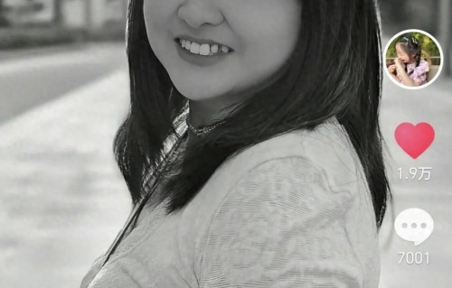 曾登上央视舞台的她不幸去世，年仅40岁，她和女儿的故事感动无数人…… 